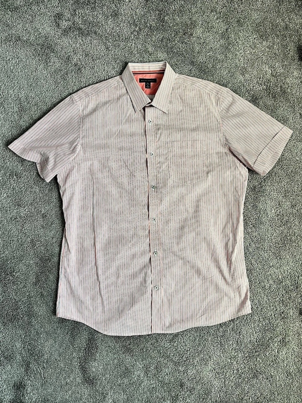 Banana Republic Striped Short Sleeve Shirt in White & Red XL 17-17 1/2